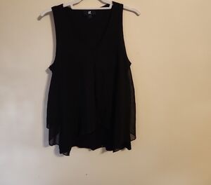 Iz Byer Black Layered Sleeveless Top